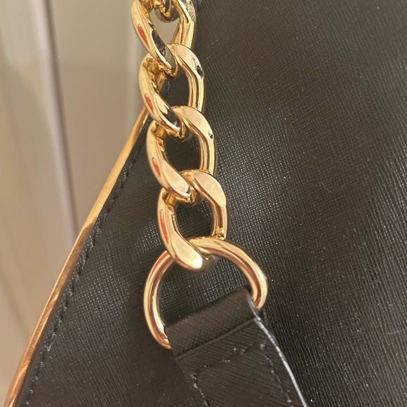 Michael Kors Hamilton Elegant Black and Gold Women's Tote - Picture 2 of 8